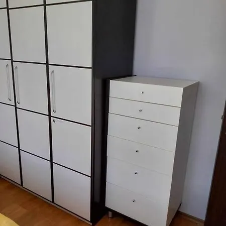лана 2 شقة *